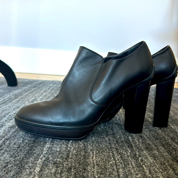Tod’s ankle booties size 41 - Picture 1 of 7
